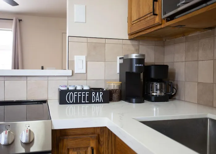 Highland Haven Minutes Away From The U Of A Villa *